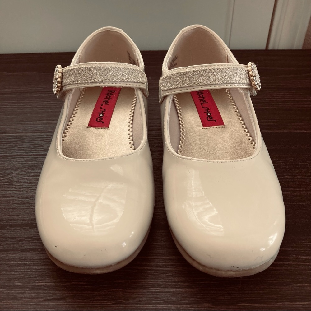 Rachel Shoes “Millie” girls dress shoe - size 1 Little Kid
